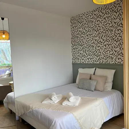 Charmant Studio Loggia Metro 3pers Wifi * 热讷维耶